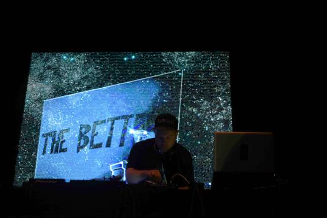 DJ Shadow OVD 07