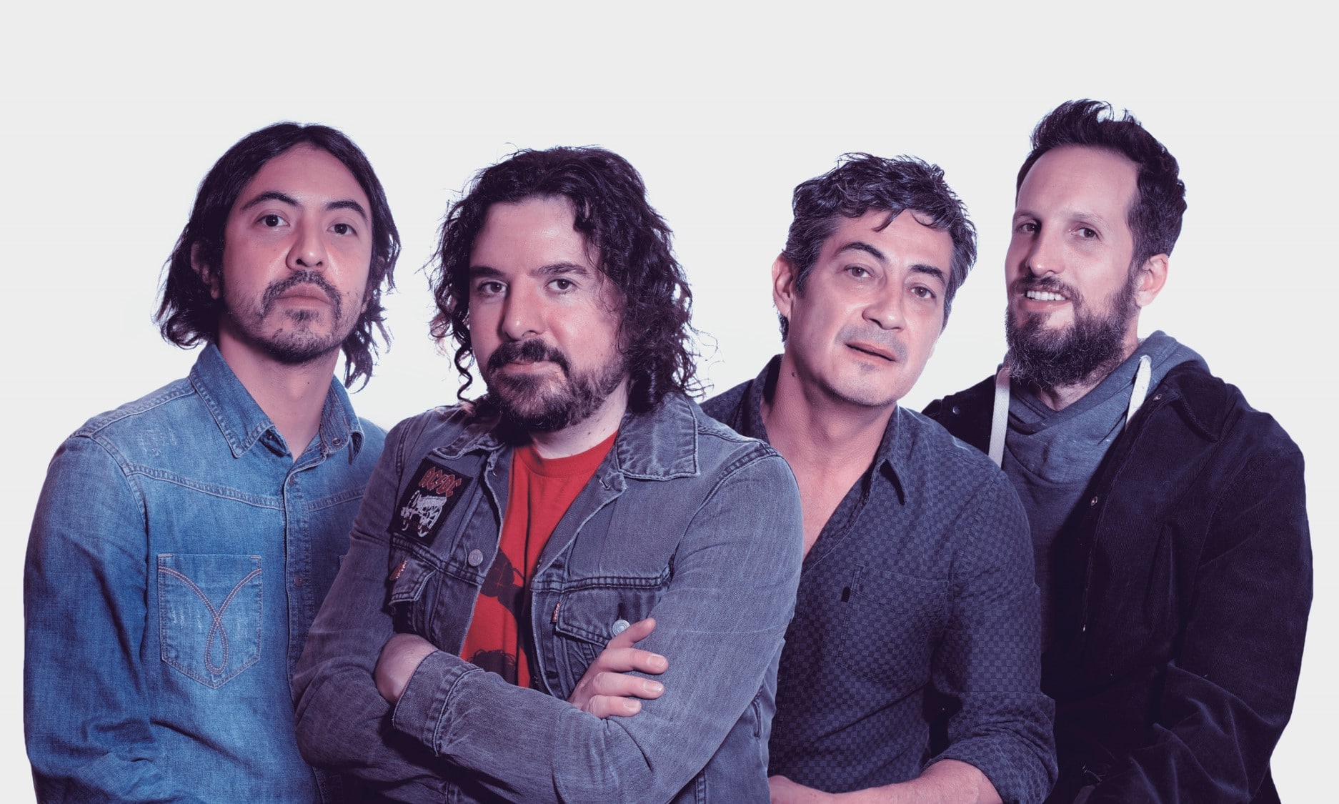 Blanco Nejo anuncia el lanzamiento de su nuevo álbum, Rompevientos