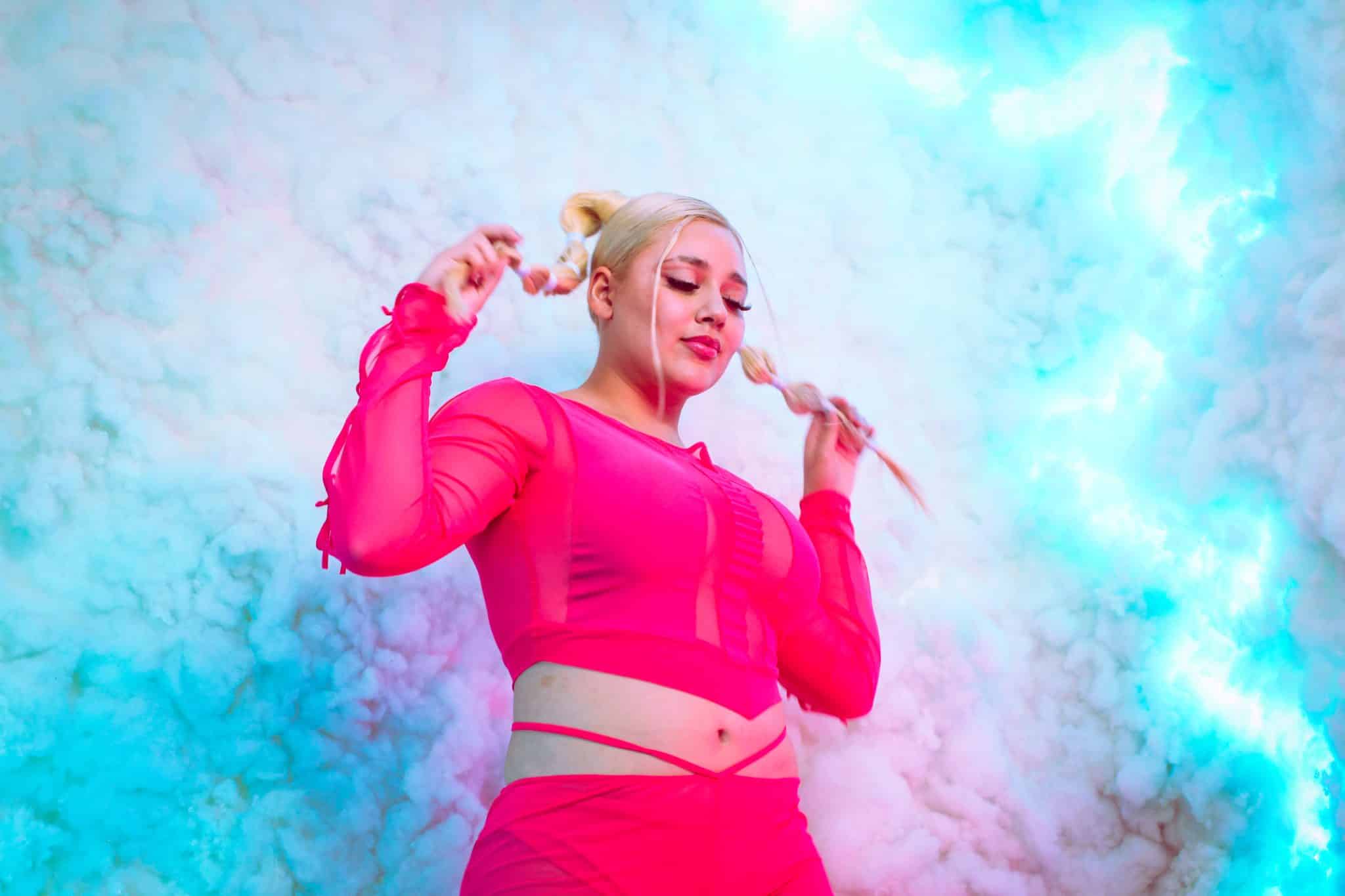 Fhany Santin Comparte Su Video Llamado Mil Opciones Freim TV